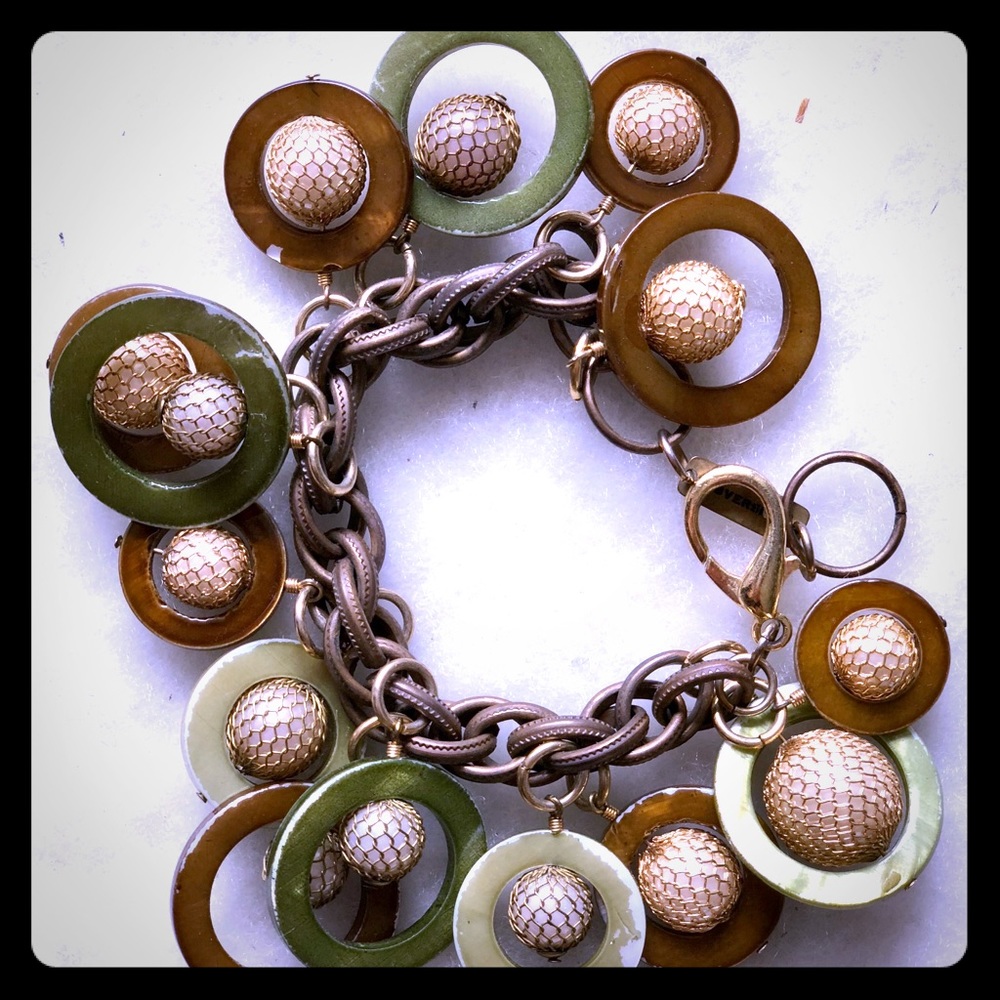 Bracelet